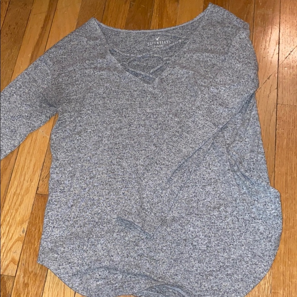 long sleeve grey shirt